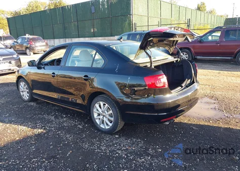 2011 Volkswagen Jetta 2.5L Se from USA, damaged, VIN 3VWDZ7AJ8BM325791